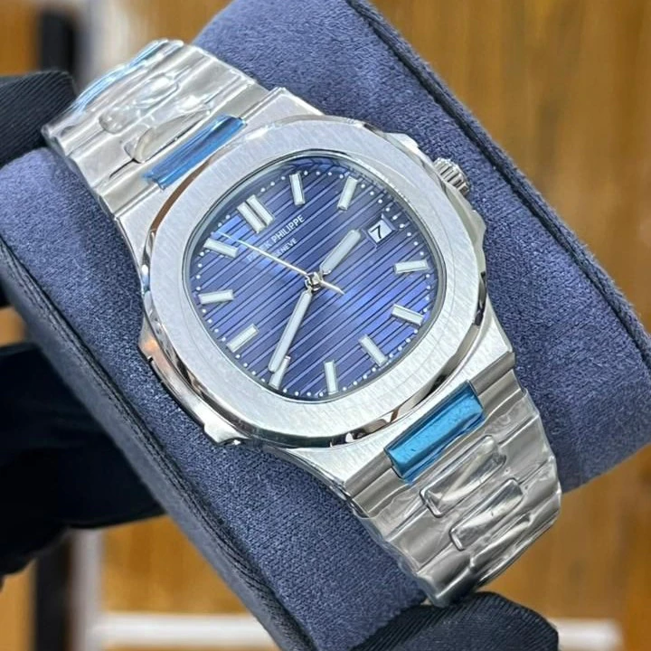 Patek Philippe Nautilus Silver Basic